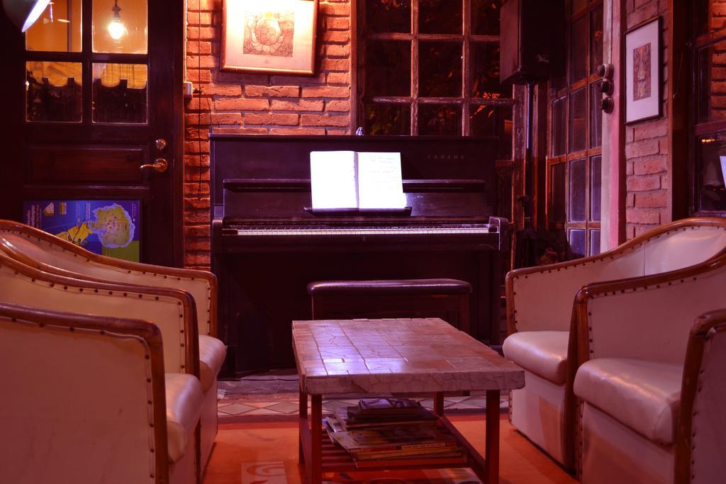 Brickhouse Ayutthaya Guesthouse Est 1986 Eksteriør bilde