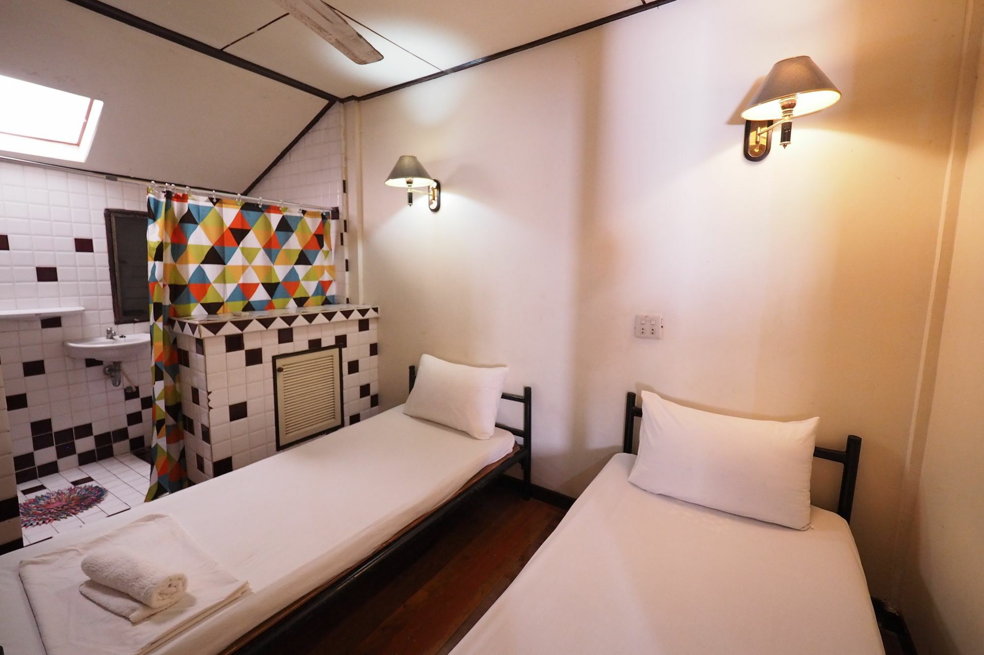 Brickhouse Ayutthaya Guesthouse Est 1986 Eksteriør bilde
